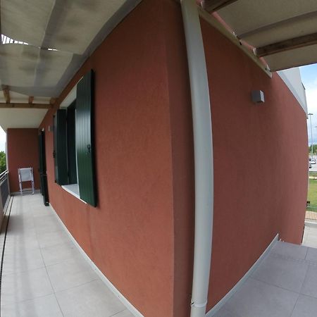 La Casa Di Gio Apartment Caorle Ruang foto