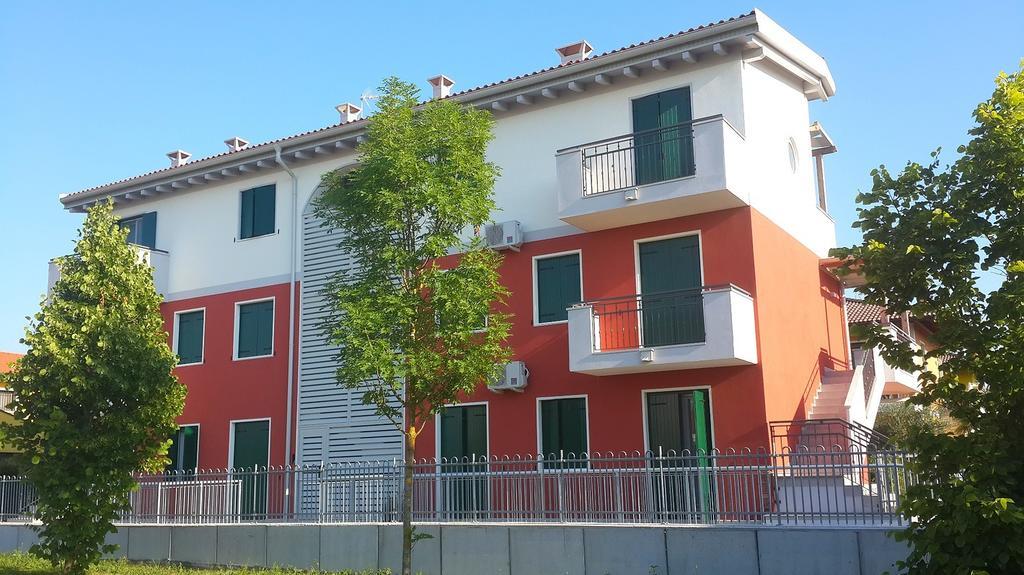 La Casa Di Gio Apartment Caorle Bagian luar foto