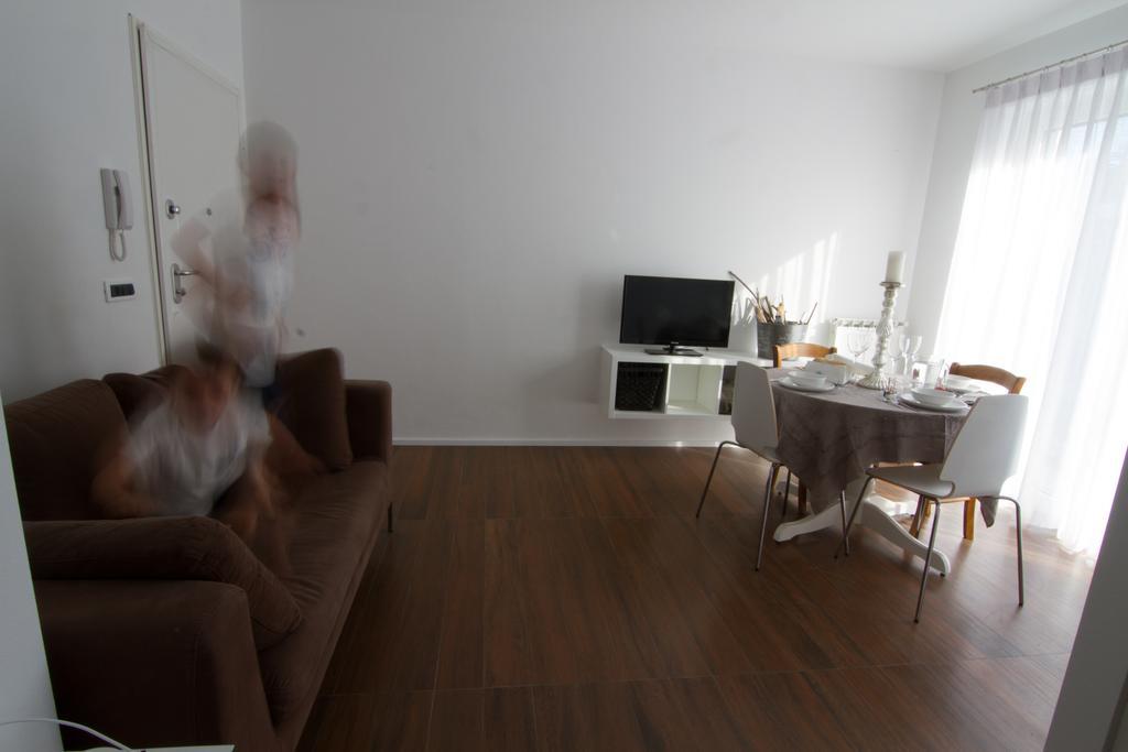 La Casa Di Gio Apartment Caorle Ruang foto