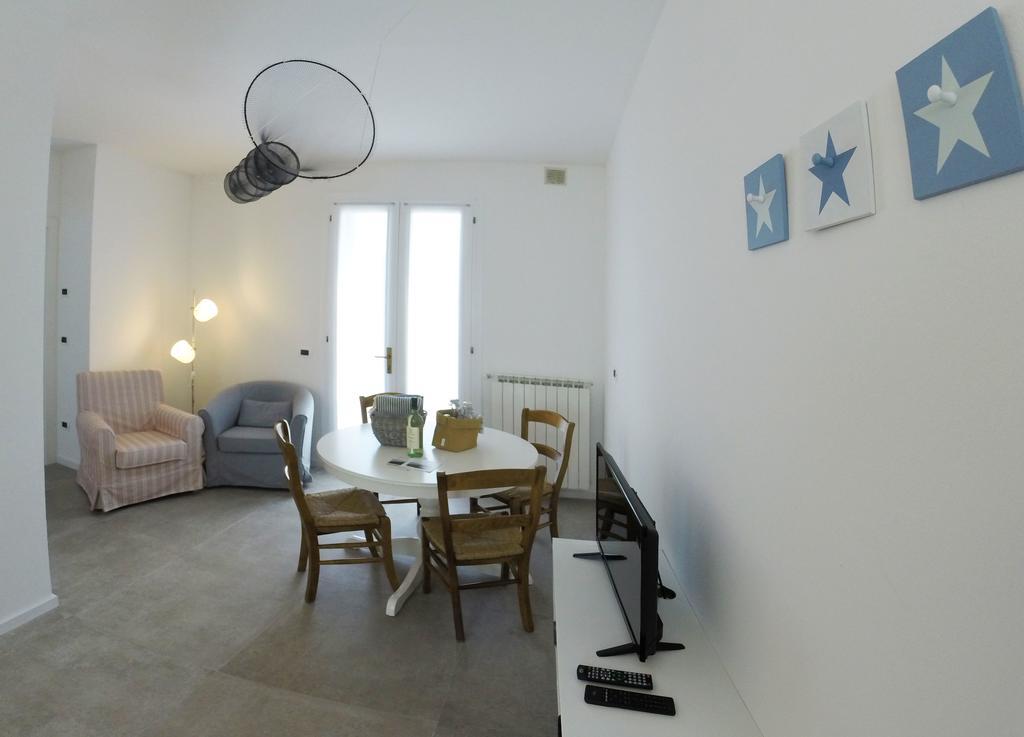 La Casa Di Gio Apartment Caorle Ruang foto
